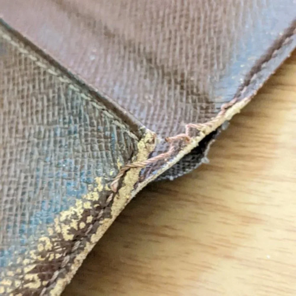 Louis Vuitton please check